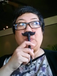 z_shirl_moustache pen